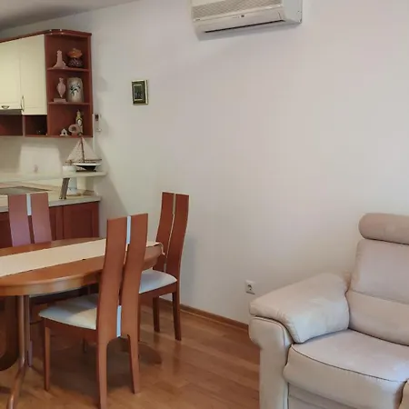 K&k Apartment
